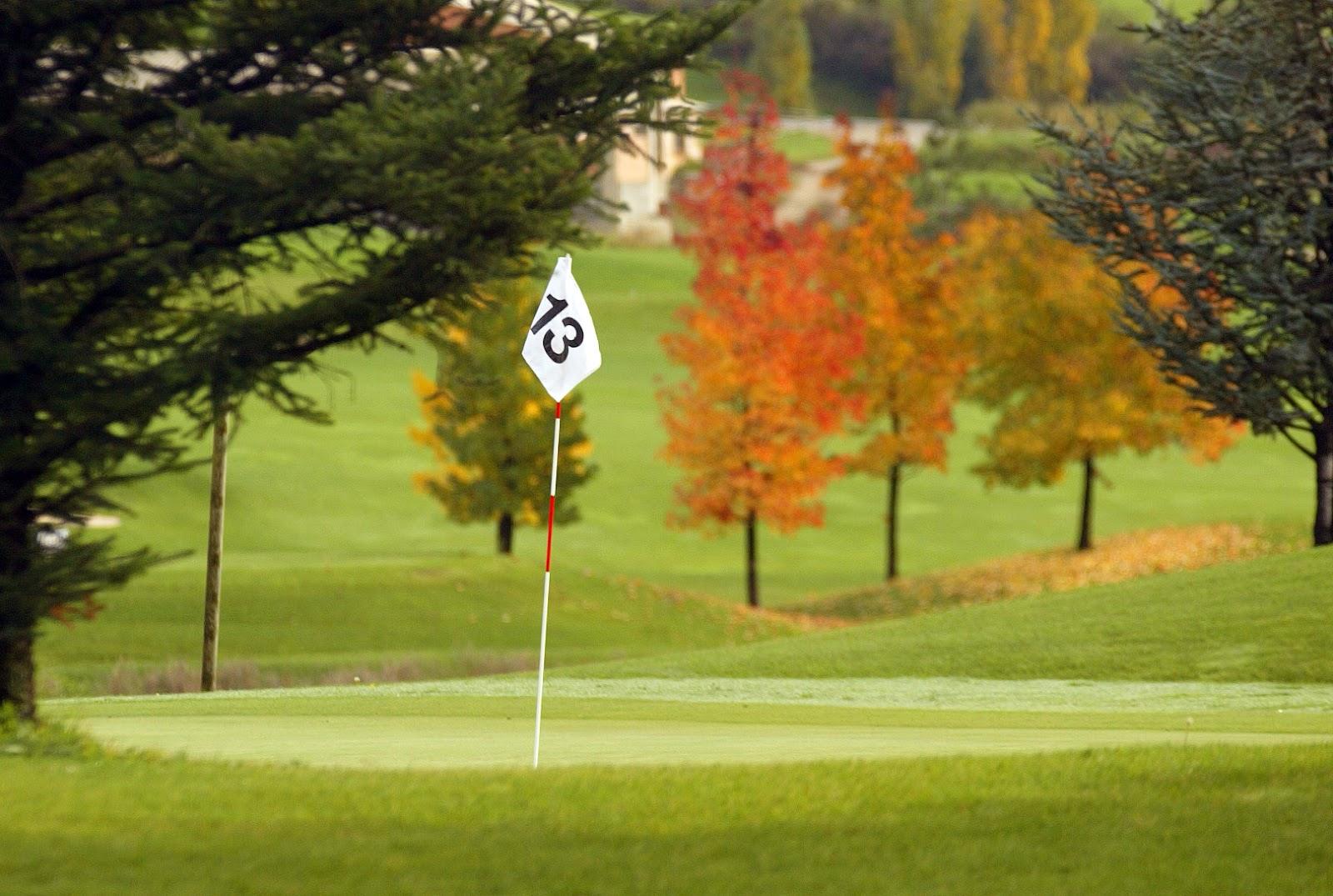 Aravell Golf Andorra, mountain fairways in the Catalan Pyrenees near La Seu d'Urgell