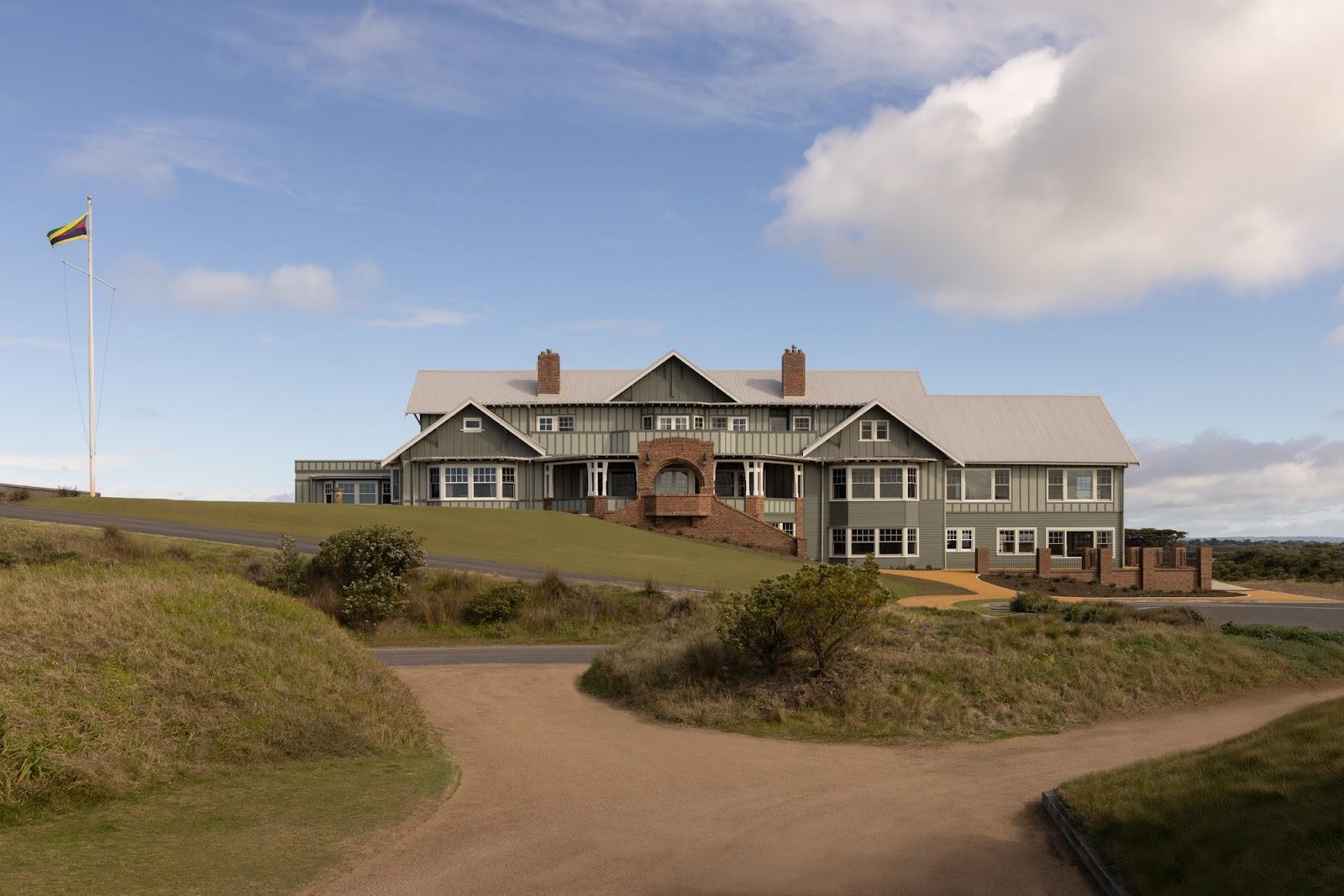 Barwon Heads Golf Club, firm links fairway running through coastal dunes on the Bellarine Peninsula