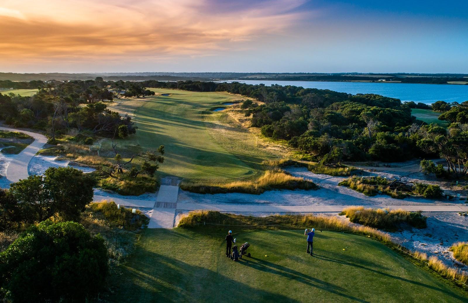 Lonsdale Links at Point Lonsdale, template style green set in coastal dunes beside Lake Victoria