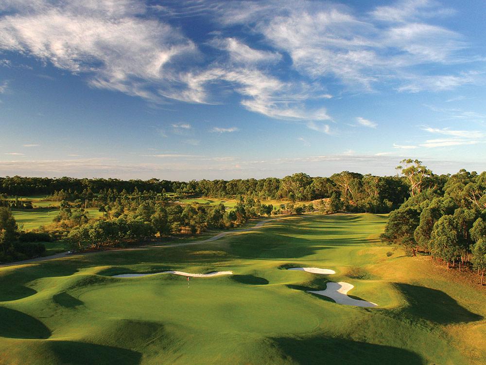 Terrey Hills Golf and Country Club, a fairway cut through native bushland in northern Sydney