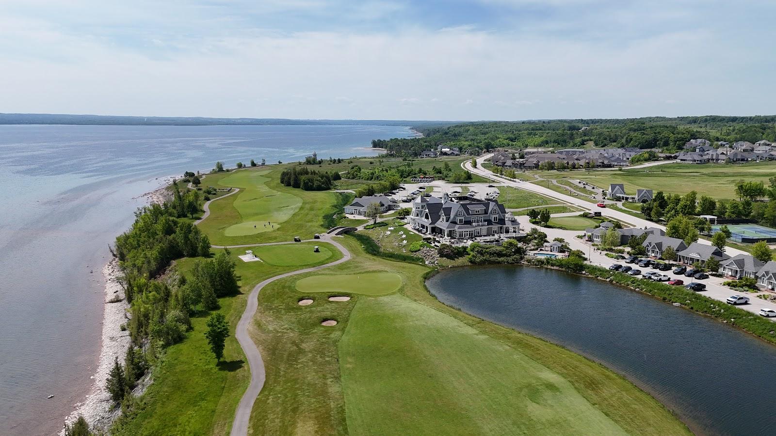 Cobble Beach Golf Links in Kemble on Georgian Bay, a links-style fairway running toward the water, Ontario, Canada