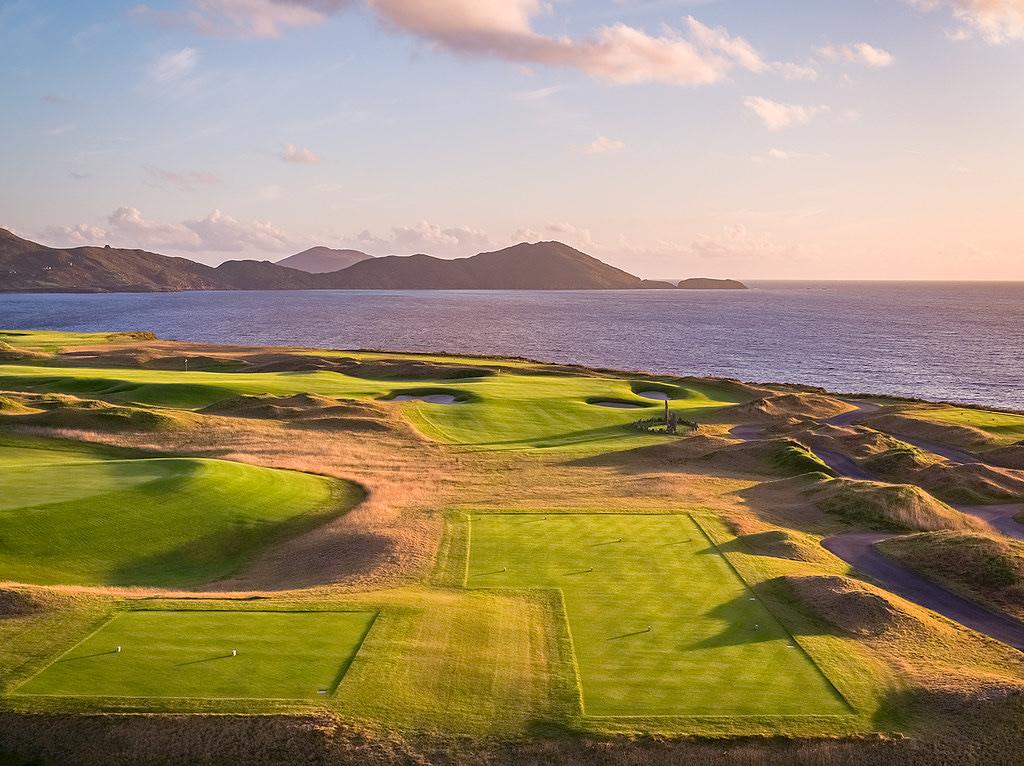 Hog's Head Golf Club, headland fairway above Ballinskelligs Bay near Waterville, County Kerry, Ireland