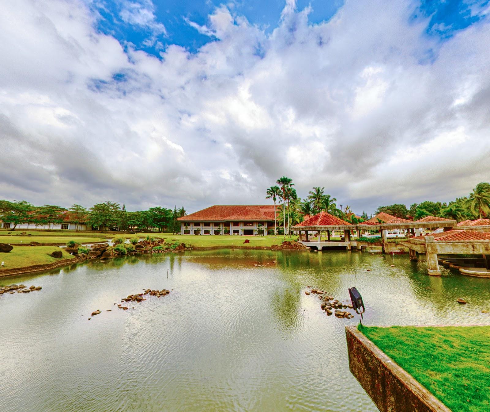 Mount Malarayat Golf and Country Club, mountain fairway in Lipa, Batangas, Philippines