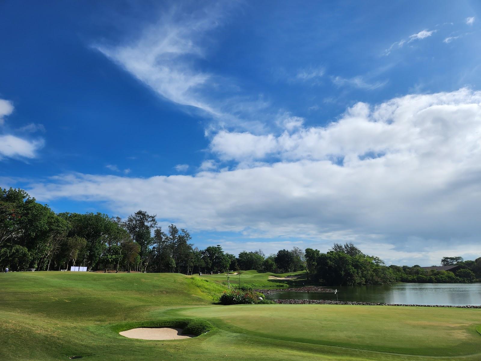Sta Elena Golf Club, parkland fairways and lakes near Santa Rosa, Laguna, Philippines