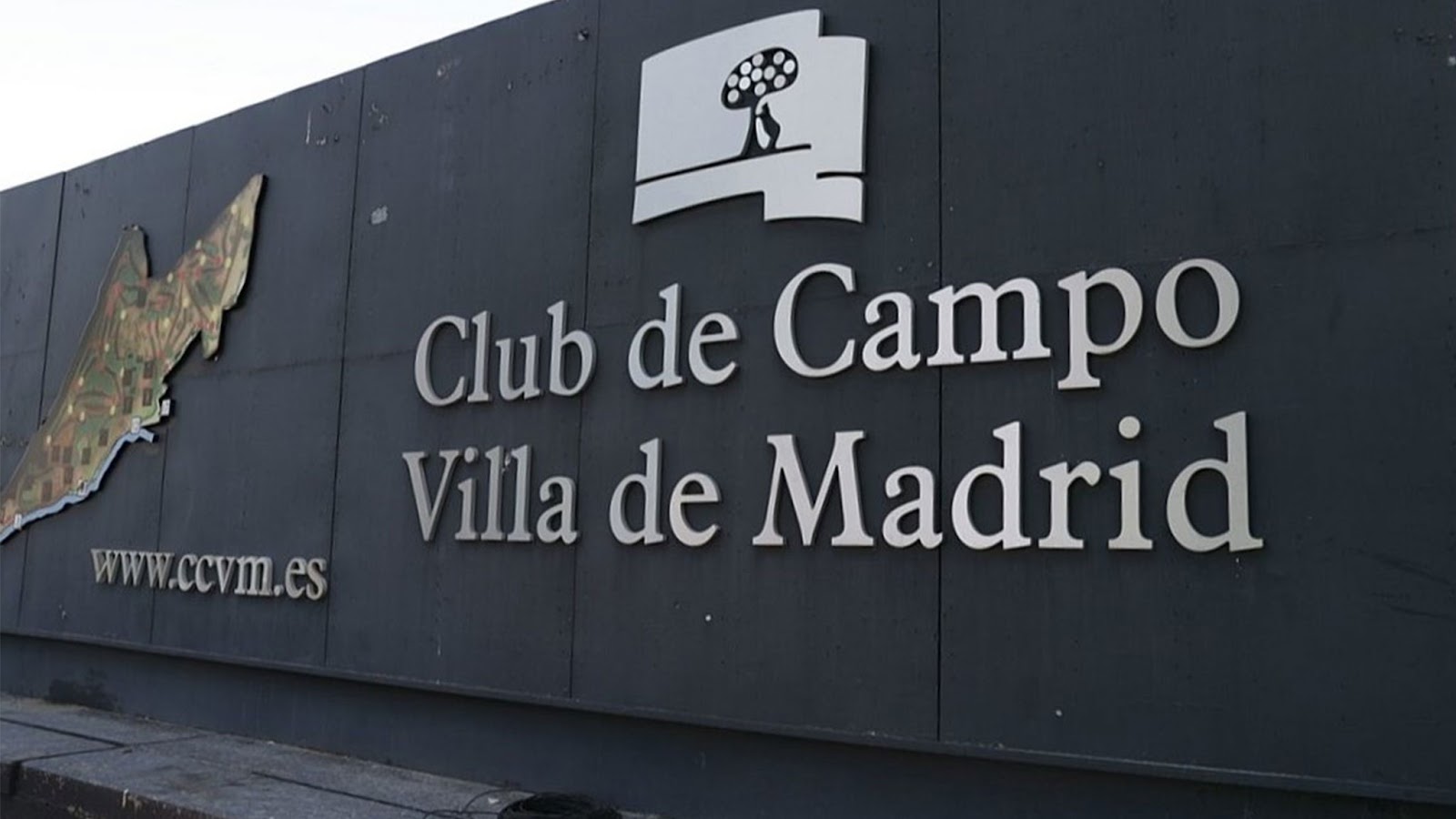 Club de Campo Villa de Madrid, rolling parkland fairway on the Negro course northwest of central Madrid, Spain