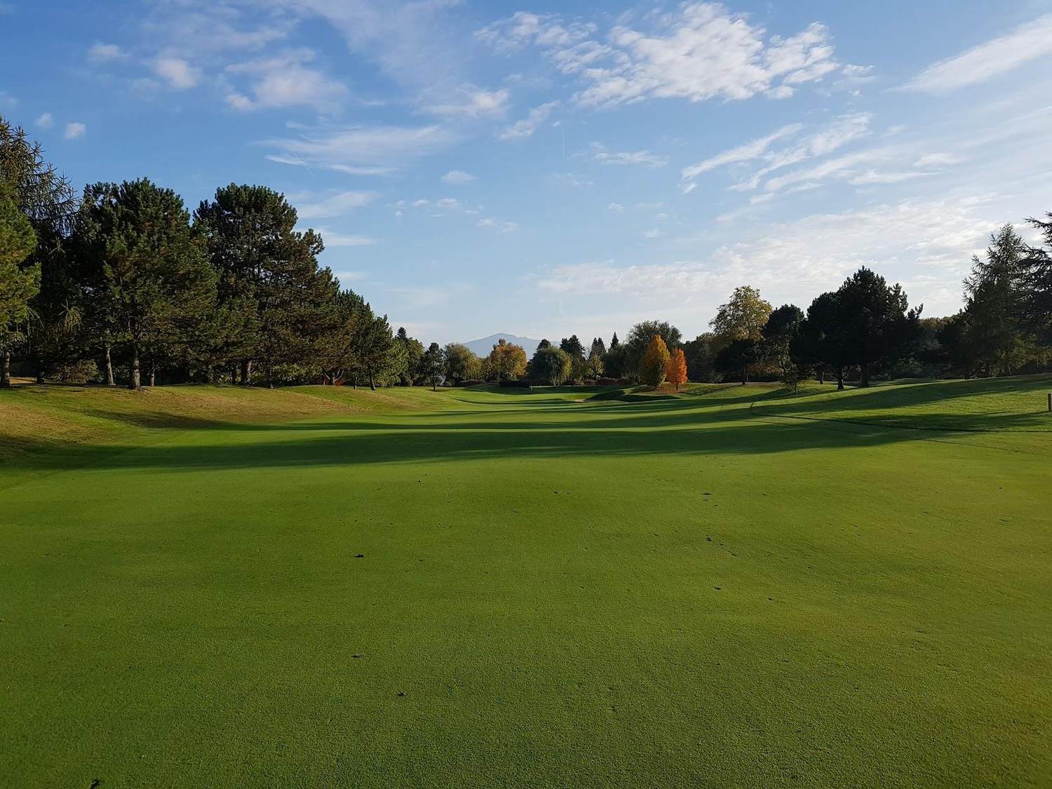 Golf Club du Domaine Impérial, parkland fairway on the shore of Lake Geneva at Gland, Switzerland