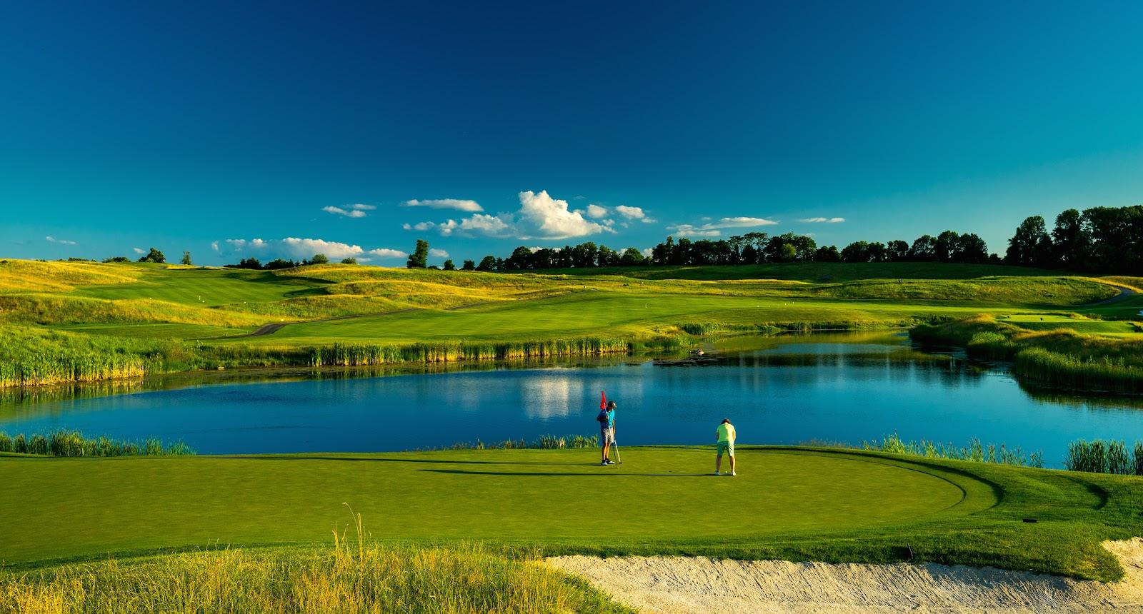 Ballyowen Golf Club, treeless Celtic links fairways at Crystal Springs Resort in Hamburg, New Jersey