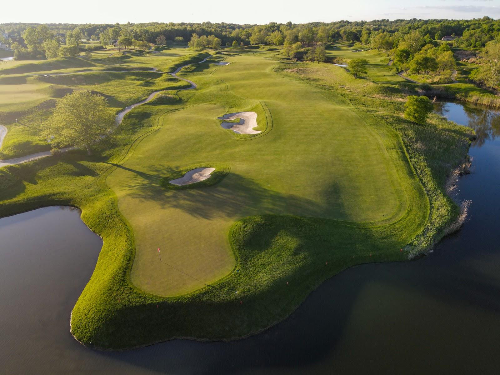 Victoria National Golf Club, Tom Fazio water-laced championship course near Newburgh, Indiana