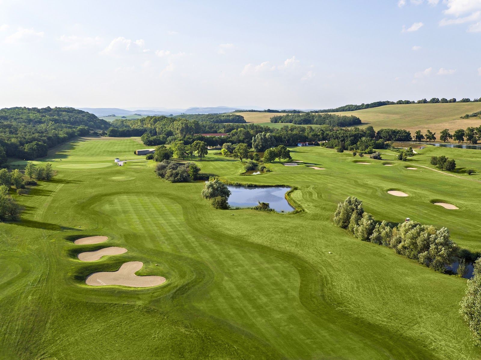 BOTANIQ Máriavölgyi Golf Klub, marquee golf course of Hungary