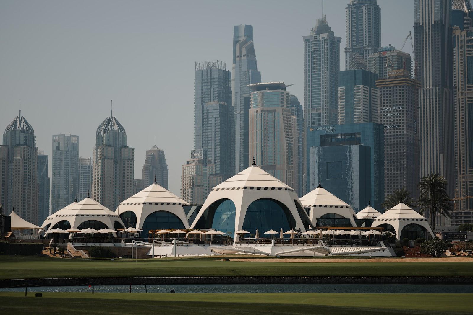in Dubai What It Costs to Play in, Emirates Golf Club golf course