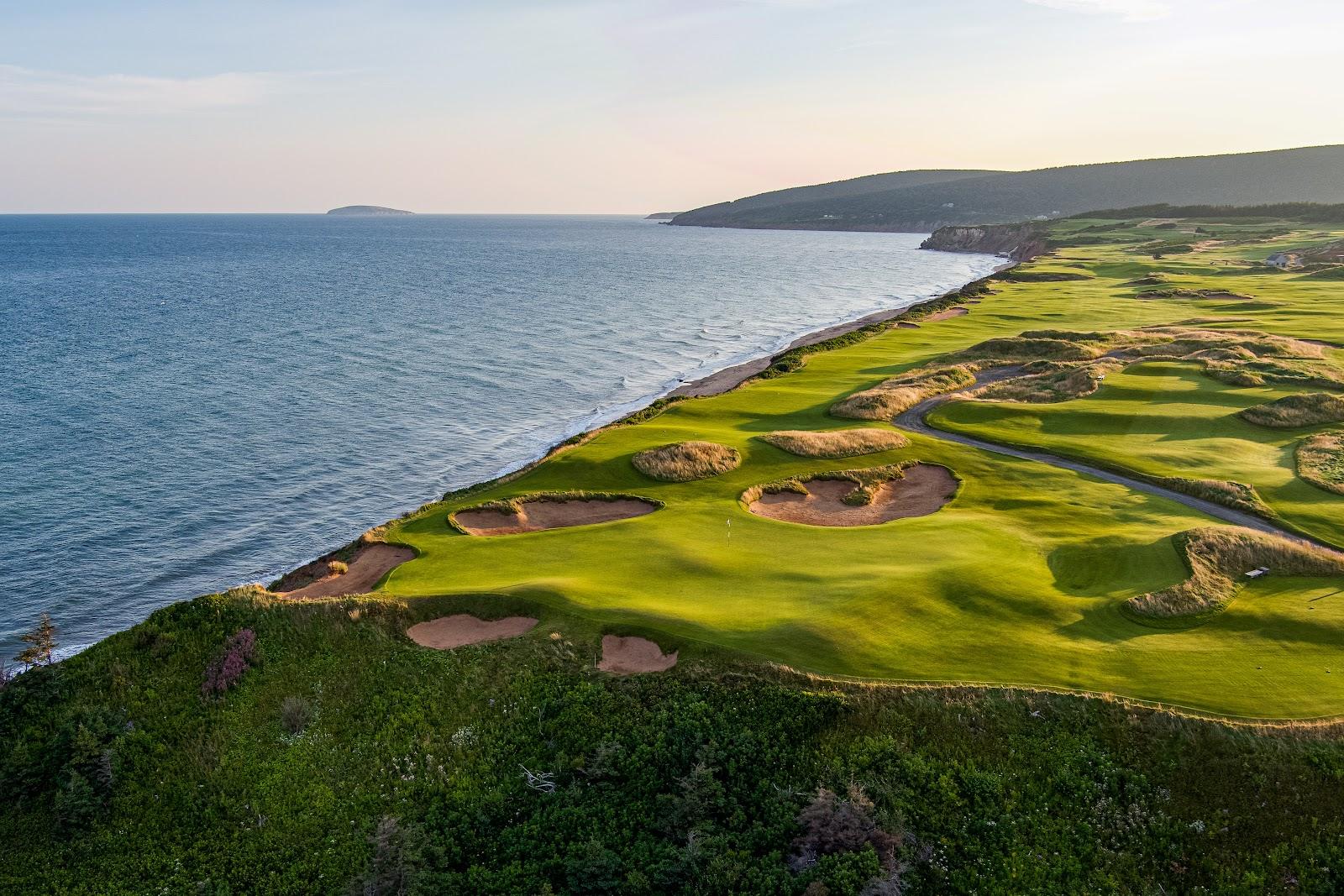A Cabot links course in Canada, the developer behind the new Cabot Revelstoke course in British Columbia