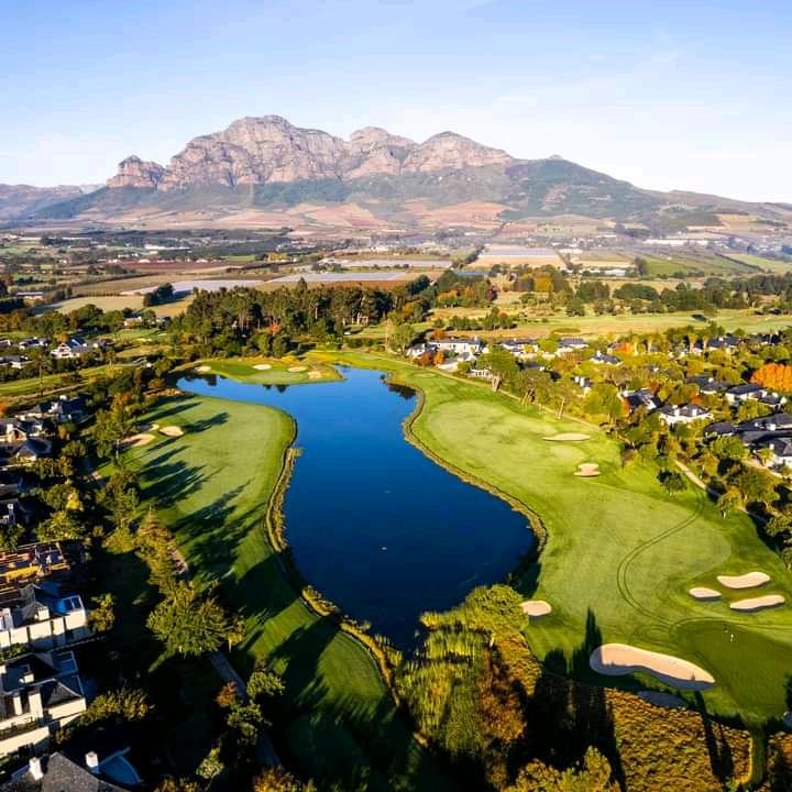 Pearl Valley, the Jack Nicklaus Signature course beneath the Simonsberg in the Cape Winelands, South Africa