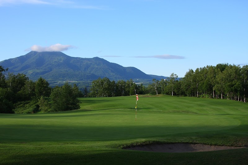 Niseko Golf Course, Arnold Palmer design among birch and pine beneath Mount Yotei